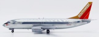 XX20582 JC WING Southwest Airlines / サウスウエスト航空 Silver One Polished B737-300 N629SW スタンド付 1:200 予約