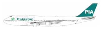 743PIA0826 IN Flight200 PIA / Pakistan International Airlines / パキスタン国際航空 B747-300 AP-BFV スタンド付き 1:200 予約
