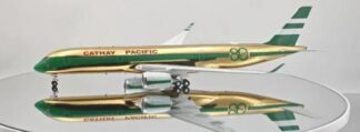 WBA350924G WB_MODELS Cathay Pacific Airlines / キャセイ航空 GOLD 80th Anniversary A350-900 B-LRJ 1:200 スタンド付 予約