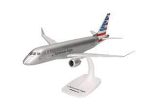 614887 Herpa SNAPFIT American Eagle / アメリカン・イーグル E175 N515SY 1:100 予約