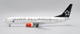 XX20180 JC WING SAS Scandinavian Airlines / スカンジナビア航空 Star Alliance B737-800 LN-RRW スタンド付 1:200 予約